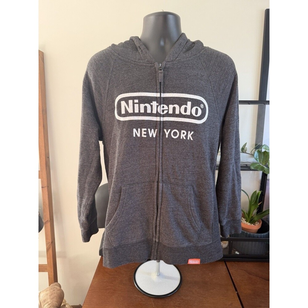 Nintendo New York Store Exclusive Zip Up Hoodie Gray Mens Medium Logo Souvenir